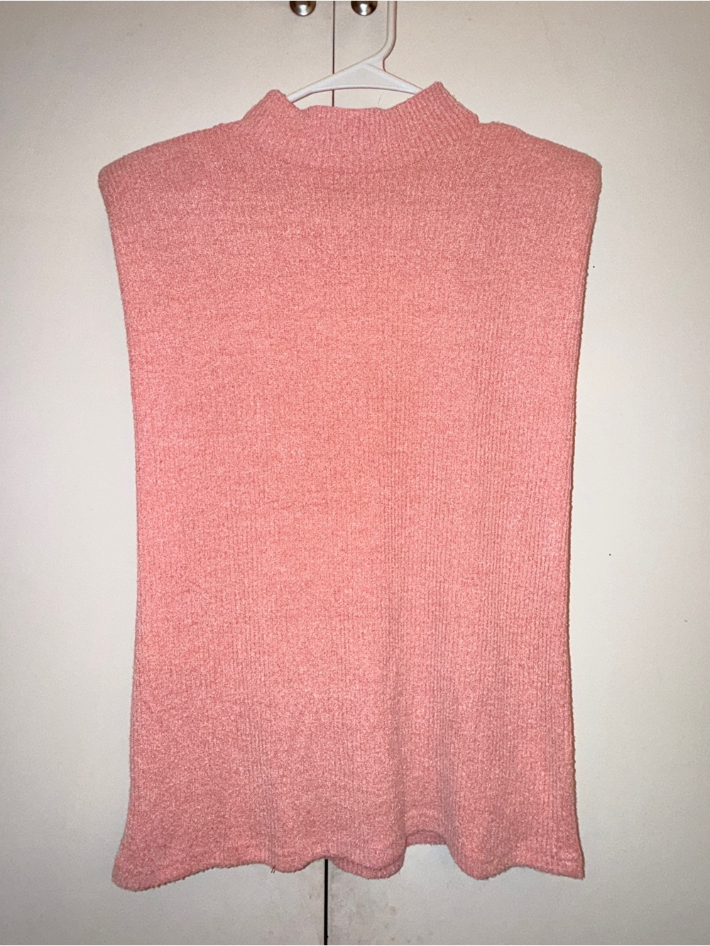 LFID Sleeveless Cowl Mock-Neck Sweater Vest in Dusty Rose